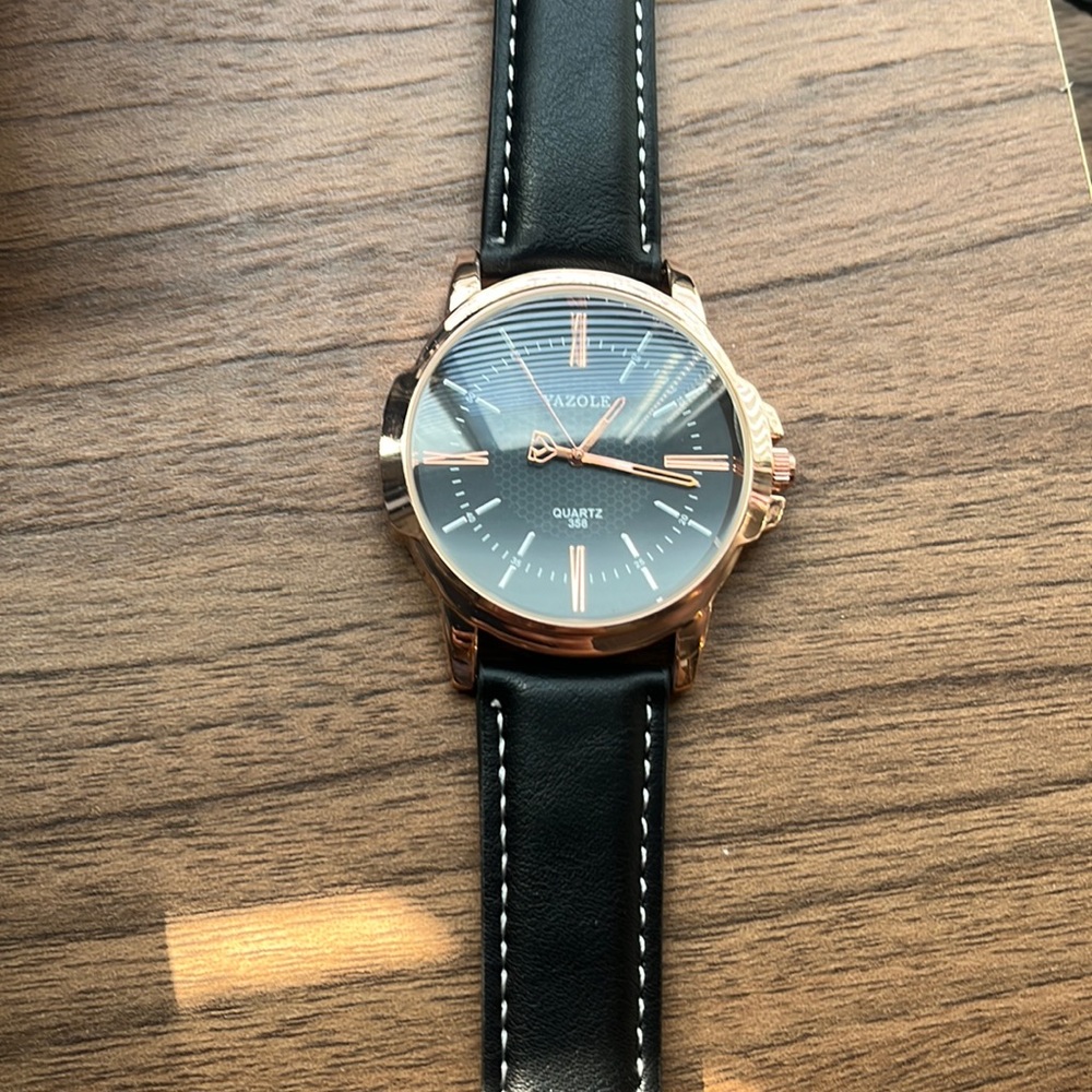 Black leather and rose gold watch - works but needs battery Yazole